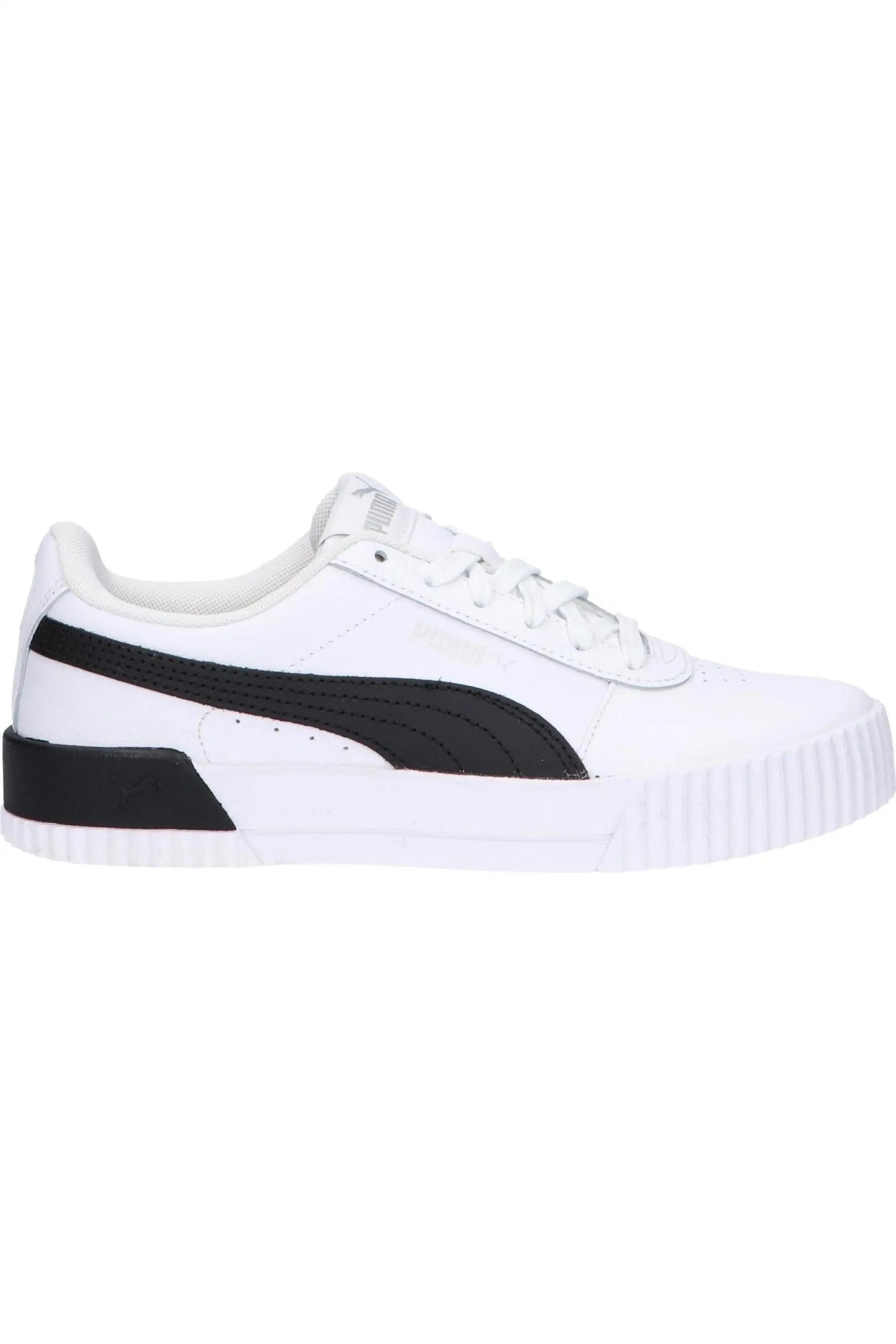 Puma women's casual sneakers in white, made of synthetic leather and textile, featuring a lace-up closure and closed toe, perfect for autumn-spring wear, ideal comfortable shoes for women.