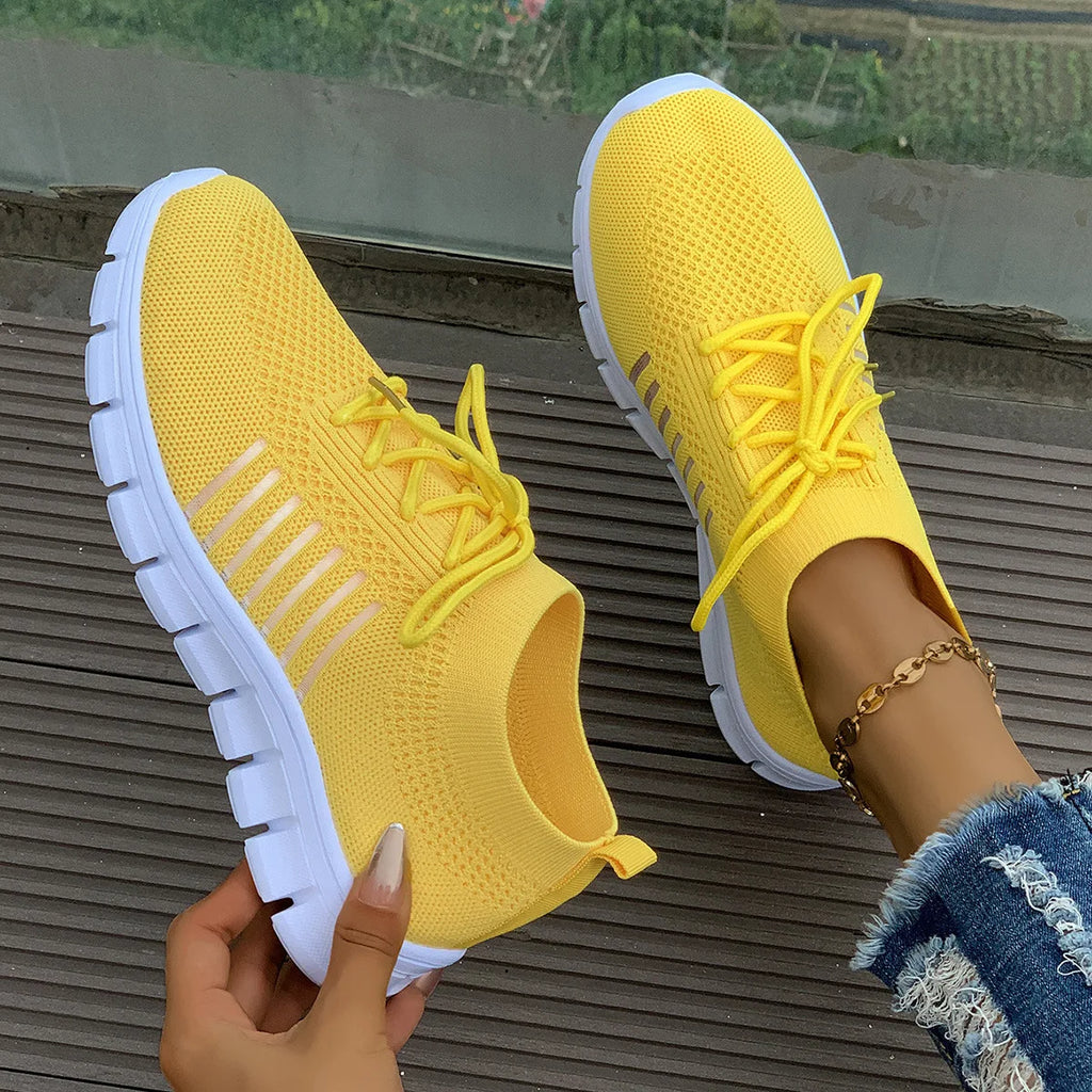 Zapatos informales amarillos de verano, zapatos planos para mujer, zapatillas de deporte de punto de malla transpirable, zapatos de tenis para mujer, zapatos ligeros para correr, zapatos de mujer
