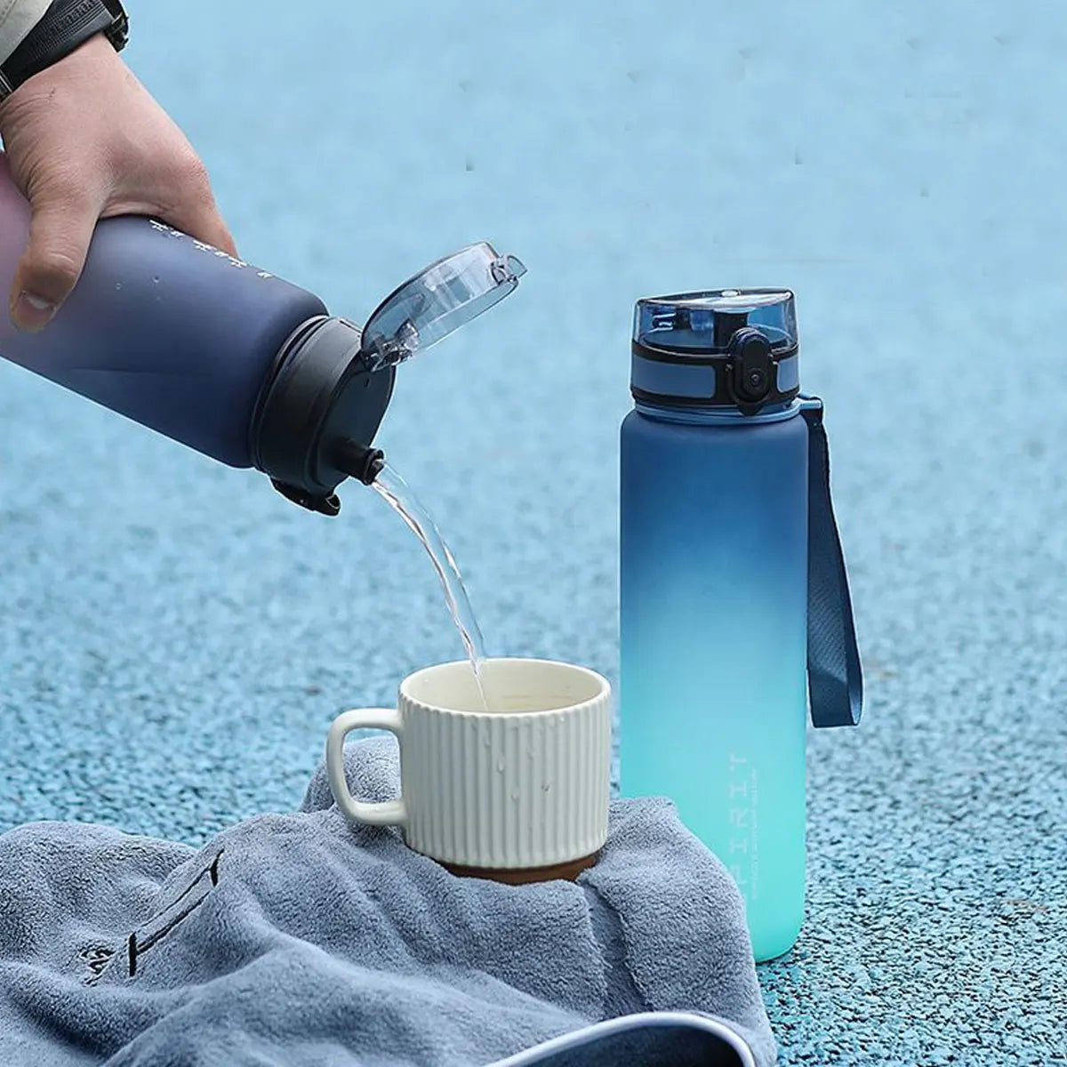 Botella de agua capacidad de 1000 ml/600 ml/750 ml para gimnasio