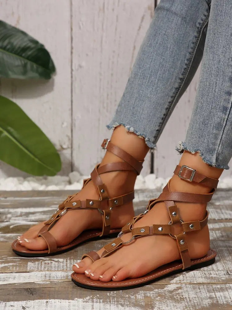Sandalias de Mujer Roma 2026, Oferta de Verano, Sandalias Planas Retro con Hebilla en el Tobillo y Remaches, Estilo Británico, Tallas Grandes