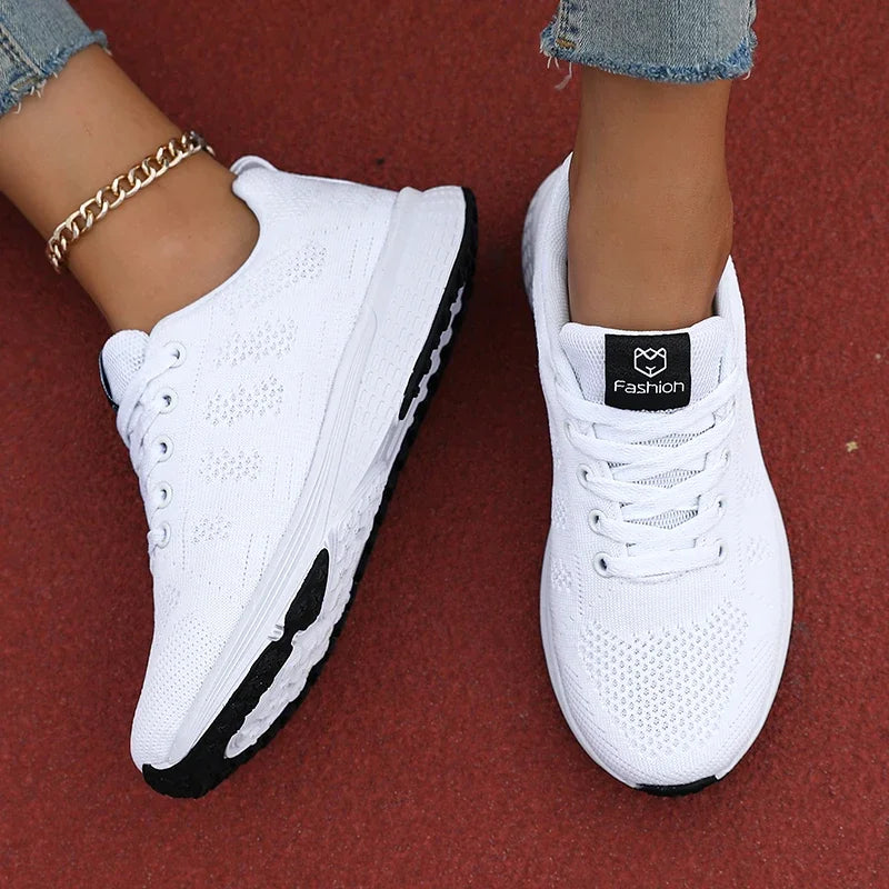 Zapatillas de correr para mujer, zapatillas informales transpirables, zapatos deportivos de marca de lujo, moda de verano, zapatillas ligeras de baloncesto Tenis para caminar