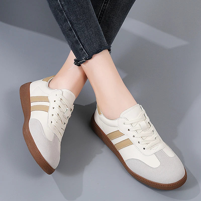Zapatos de mujer, zapatos planos informales a la moda, zapatos vulcanizados para mujer, zapatillas para caminar al aire libre, zapatos clásicos cómodos para mujer, negro y blanco