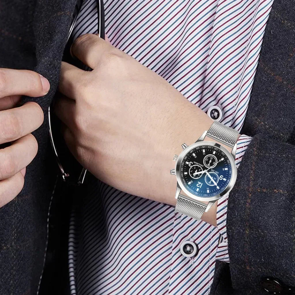 Reloj de acero inoxidable elegante para hombre