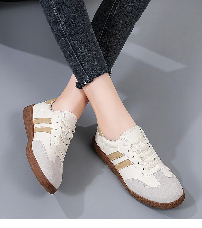 Zapatos de mujer, zapatos planos informales a la moda, zapatos vulcanizados para mujer, zapatillas para caminar al aire libre, zapatos clásicos cómodos para mujer, negro y blanco